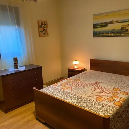 Comfy Spacious Apartment *